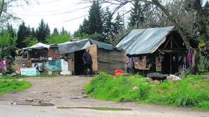 Številko 112 po nepotrebnem kličejo prebivalci romskih naselij Brezje in Dobrušk