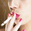 10 odstotkov kadilcev, ki prenehajo kaditi sami in brez pomoči, vztraja le pribl