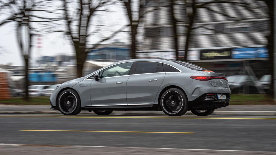 Mercedes EQE 350 | Avtor: Anže Petkovšek