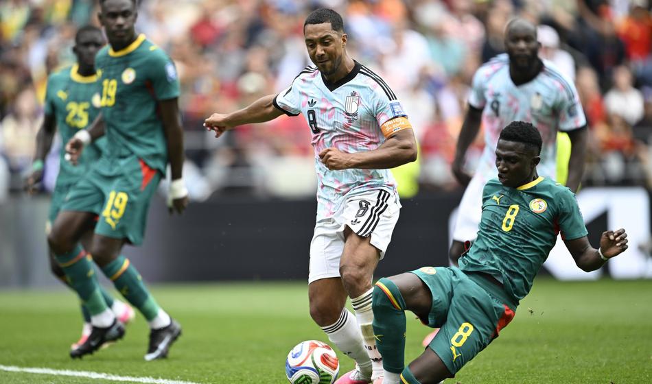 Belgijci še v 86.minuti zaostajali z 0:2, na koncu napredovali