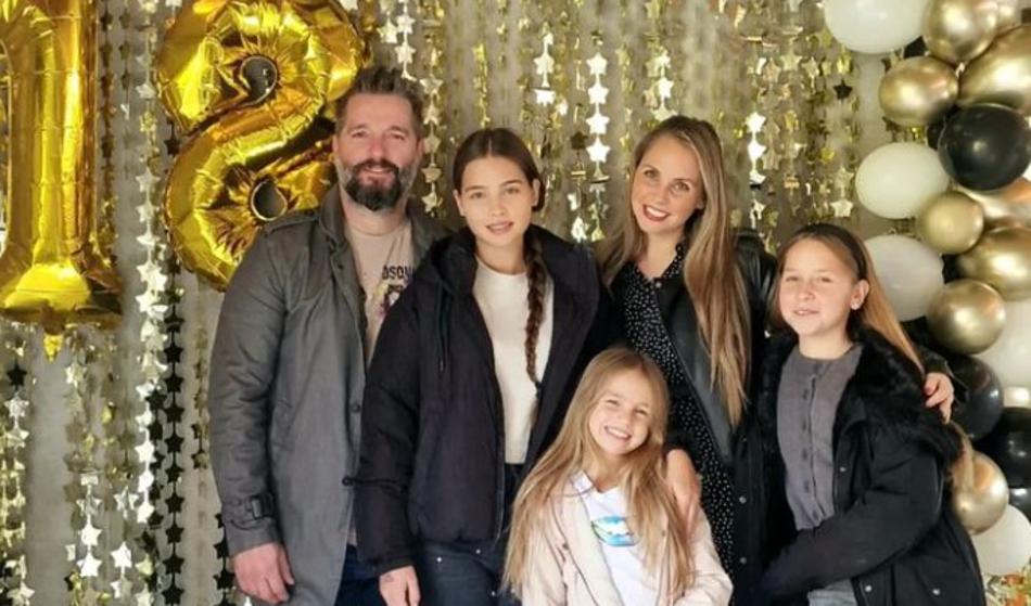 Vsi si želimo ljubezni, kot jo ima Tinkara iz Bepopa