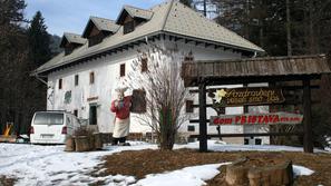 Občina Jesenice bo v kratkem objavila razpis za novega najemnika doma Pristava, 