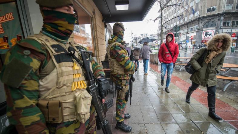 Bruselj vojska na ulicah
