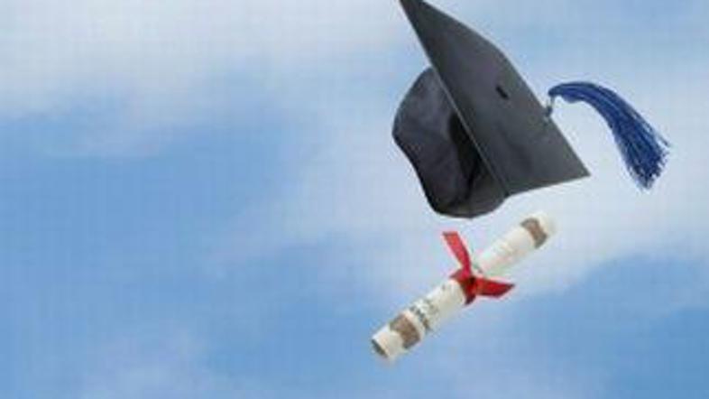 Papir pomaga, a ni vse.