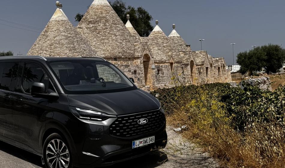 Prevozili smo 4.000 kilometrov: Je ta hibridni kombi res lahko alternativa dizlu?