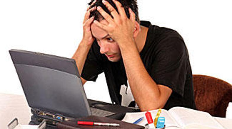 Medijska pismenost se nanaša na televizijo, kino, video, spletne strani, videoig