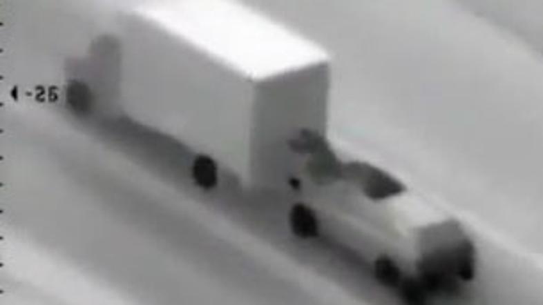 Romunski tatovi poskušajo oropati tovornjak