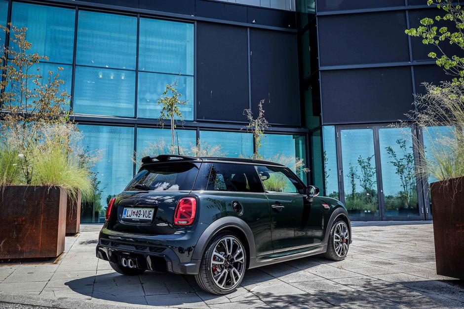 Mini John Cooper Works | Avtor: Saša Despot