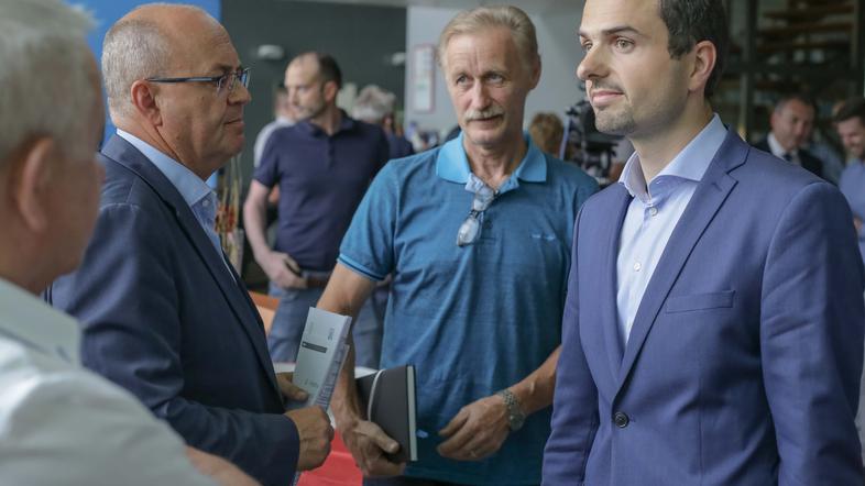 Matej Tonin in Jožef Horvat na seji sveta NSi