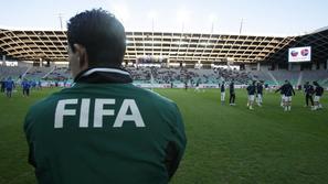 Slovenija Islandija kvalifikacije za SP 2014 FIFA sodnik stadion