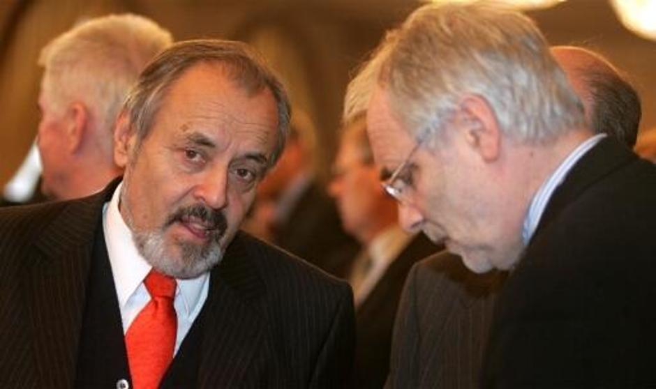 Ernest Petrič (levo) bo po enem letu predsedovanja svetu guvernerjev zapustil se | Avtor: Žurnal24 main