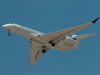 Bombardier Global 8000