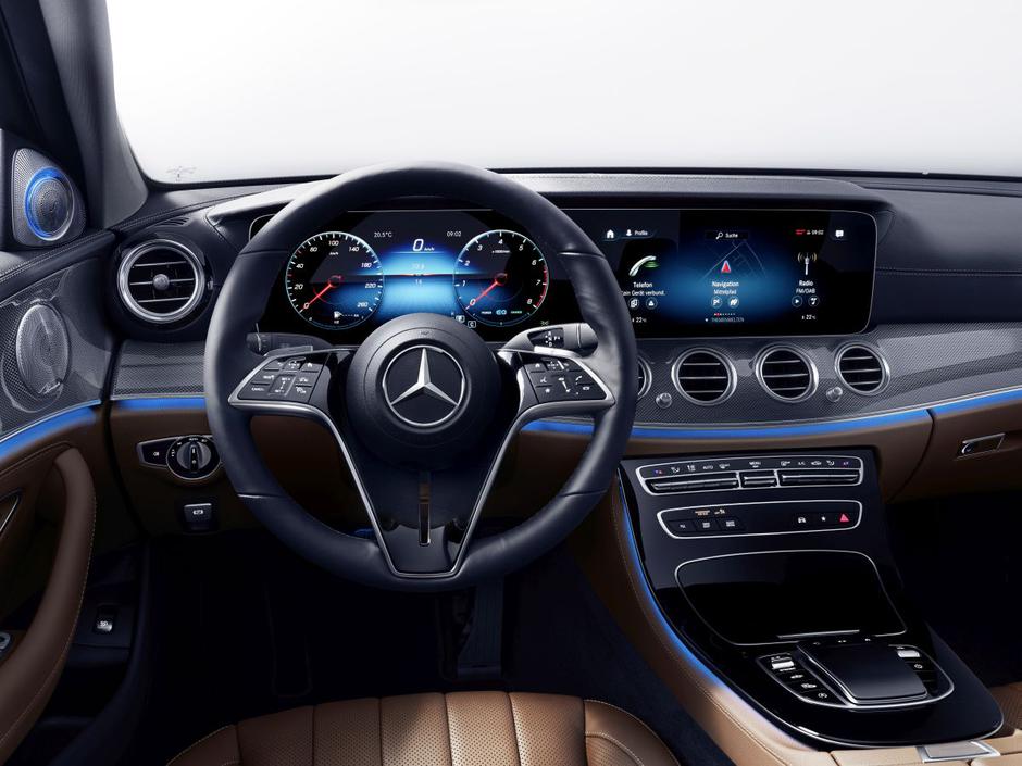 Zgodovina volanskega obroča Mercedes-Benz, volanski boroč, volan, daimler, mercedes-benz | Avtor: Daimler