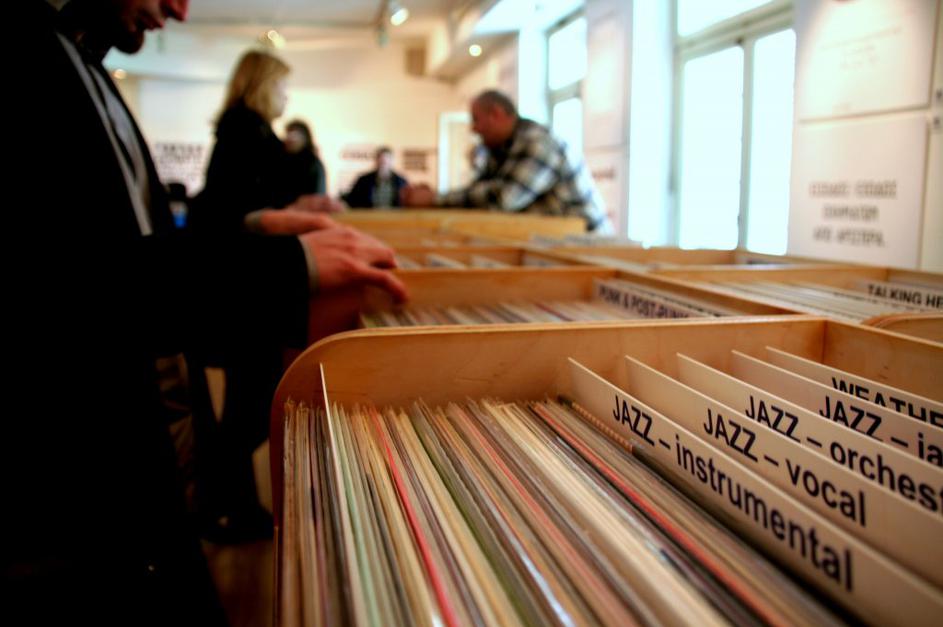 Čez vikend se je v KUD-u France Prešeren odvijal 3. mednarodni sejem gramofonski