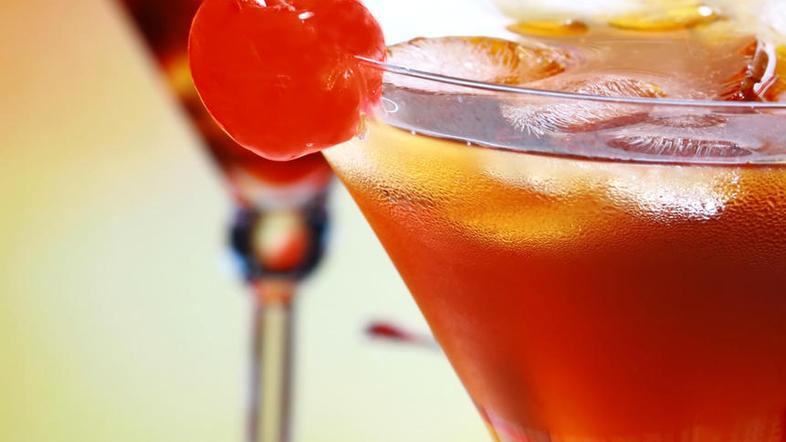 Slovenci smo po količini popitega alkohola na prebivalca v vrhu Evropske unije. 