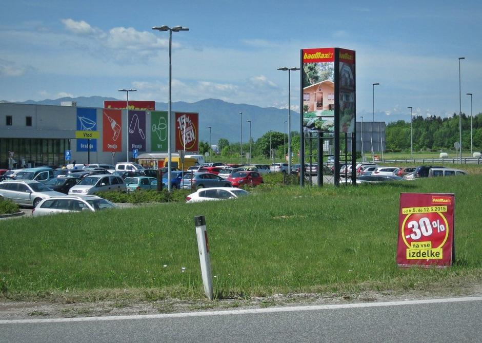 Baumax | Avtor: Andrej Leban