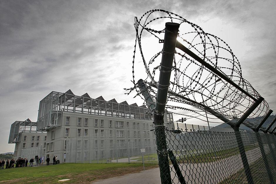 Dob zapor  | Avtor: Boštjan Tacol