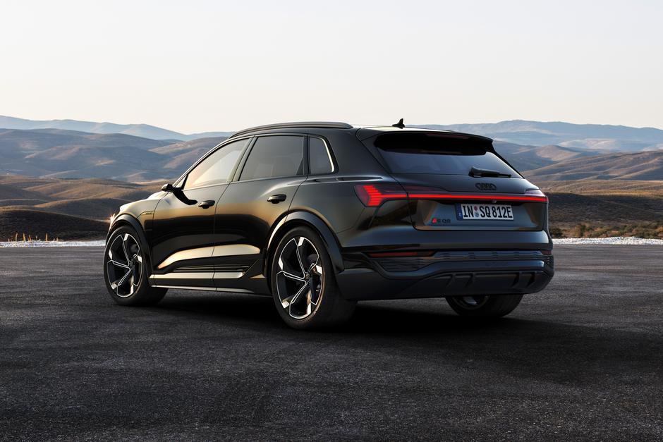 Audi Q8 e-tron in Q8 e-tron sportback | Avtor: Audi