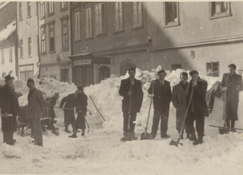 Sneg, rekord, snežne padavine, februar 1952