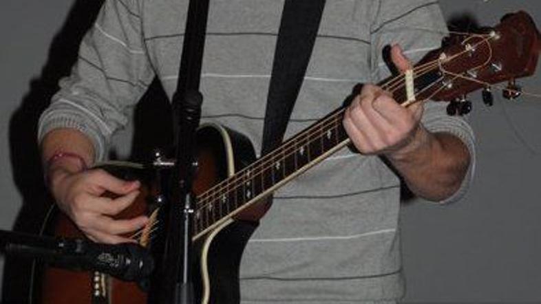 Alex se že veseli nastopa pred polnimi Križankami z Janom Plestenjakom. (Foto: O