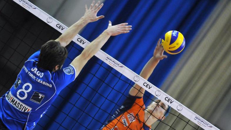 Odbojkarji ACH so v finalu povedli z 1:0. (Foto: Dejan Mijović)