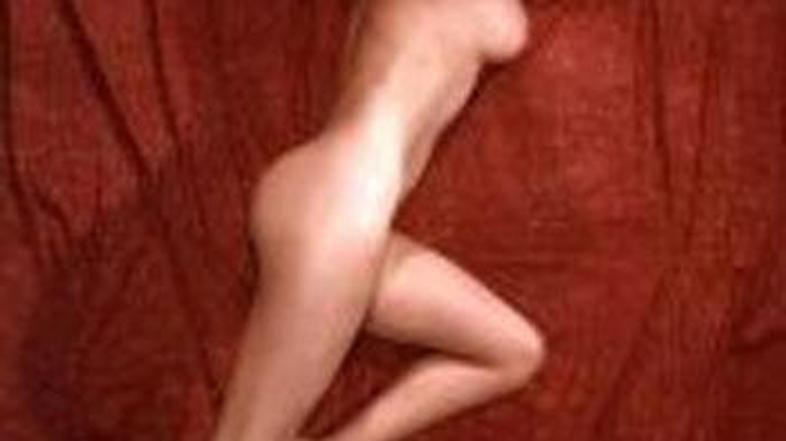 Arline je za Playboy pozirala v podobnem položaju kot Marilyn.