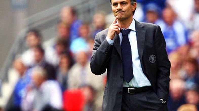 Jose Mourinho – se seli na Mestallo?