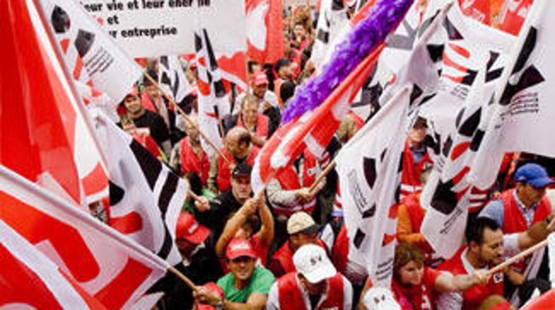 Protestniki so na poziv USS v Bern prišli iz vse države.