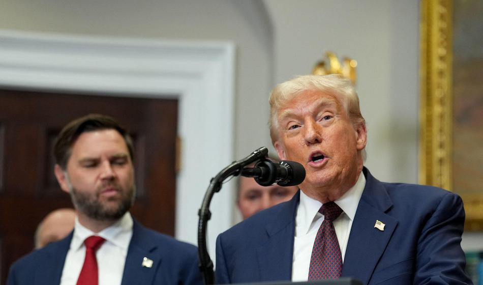 Po Trumpu čez papeža udaril še Vance