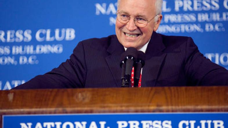 Dick Cheney se na trditve, da je prikrival informacije o skrivnem programu, še n
