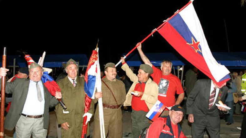 Vzdušje na proslavi je bilo nostalgično, nekatere so premagale celo solze.