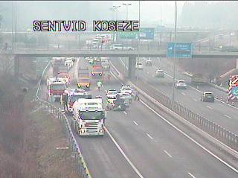 nesreča avtocesta