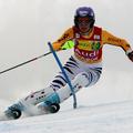 Maria Riesch je z veliko prednostjo dobila mariborski slalom.