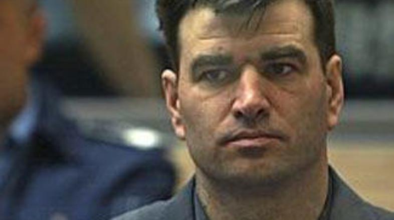 Milorad Ulemek je leta 2003 umoril takratnega premierja Đinđića.