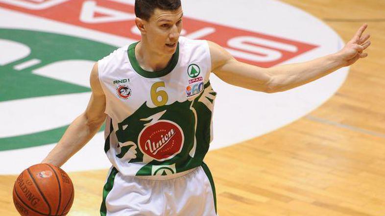 Vlado Ilievski je ob koncu zelo mirno zadeval proste mete. (Foto: www.alesfevzer