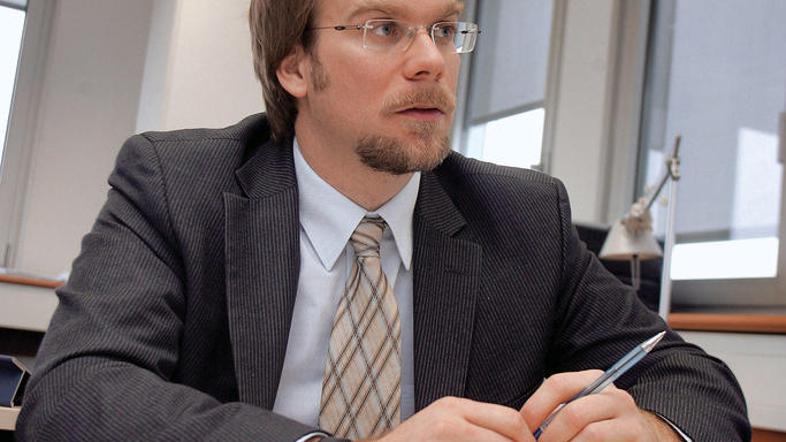 Na MJU nam niso potrdili, da naj bi bil Sašo Matas kandidat za šefa nove agencij