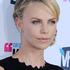 Make up Charlize Theron