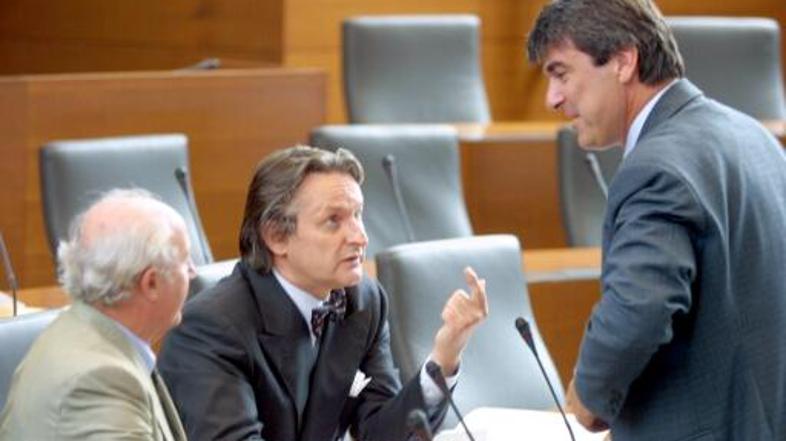 Anton Anderlič je po Jelinčičevem mnenju preveč pacifistično usmerjen.