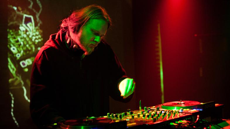 Venetian Snares v CH0