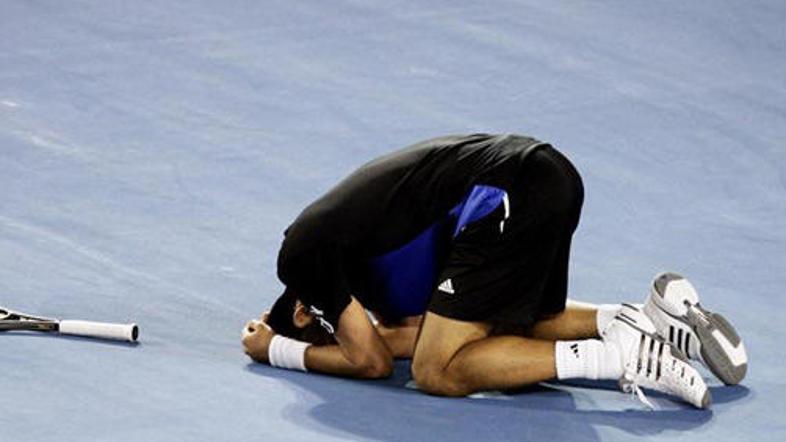 Novak Djoković se je Federerju maščeval za poraz v finalu US Opena.