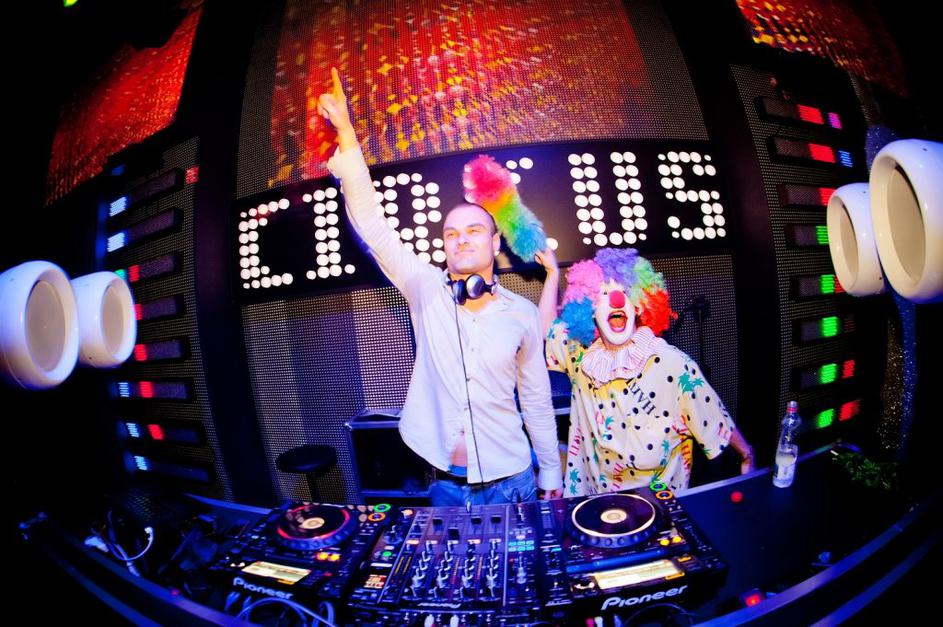 Oldies Goldies karnevalska vročica