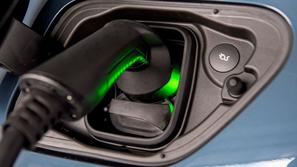 Polestar 2 električni avto