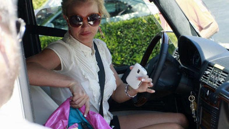 Britney naj bi v torbicah skrivala sladkarije.