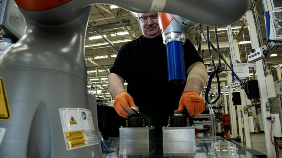 Robot v Fordovi proizvodnji | Avtor: Ford