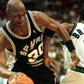 Terry Porter, dolgoletni košarkar, bo sedel na vročo klop sonc iz Phoenixa.