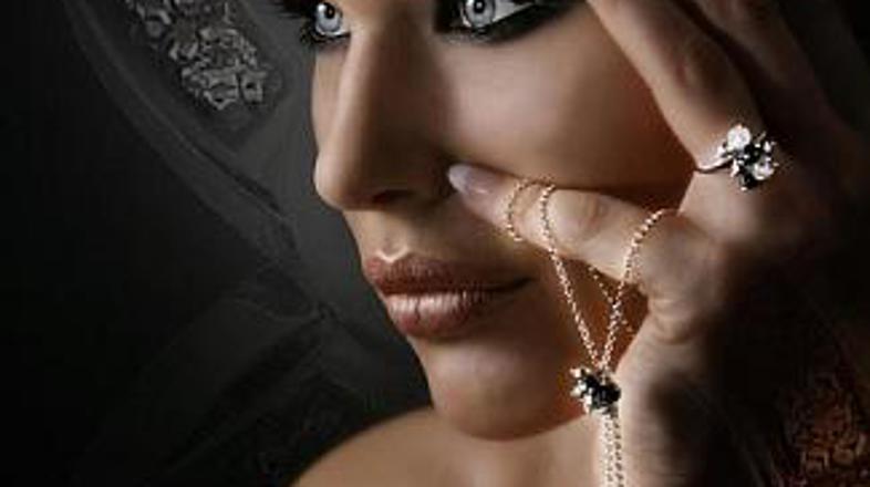 Berite ZAME, kjer vas vsak četrtek čaka nov nagradni kviz.