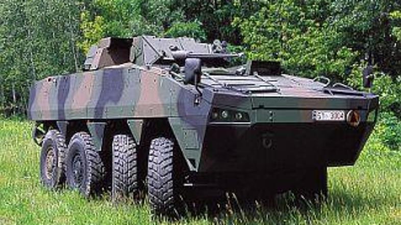 patria oklepnik bobo