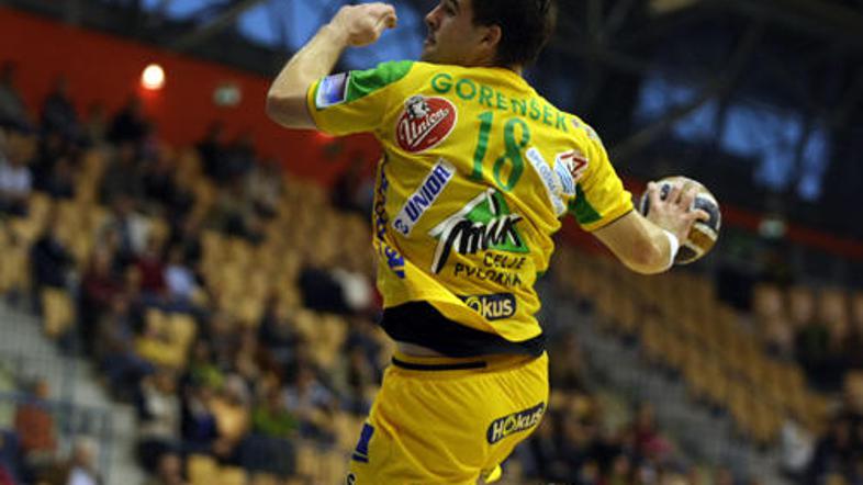 Celjani korakajo novemu naslovu naproti.