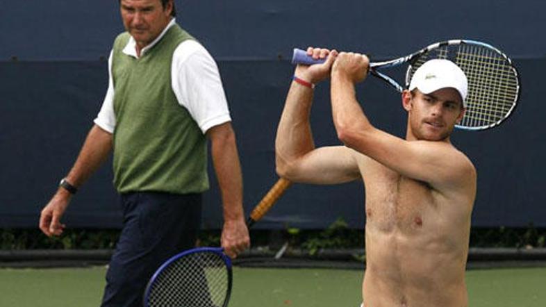 Connors in Roddick ne bosta več sodelovala.