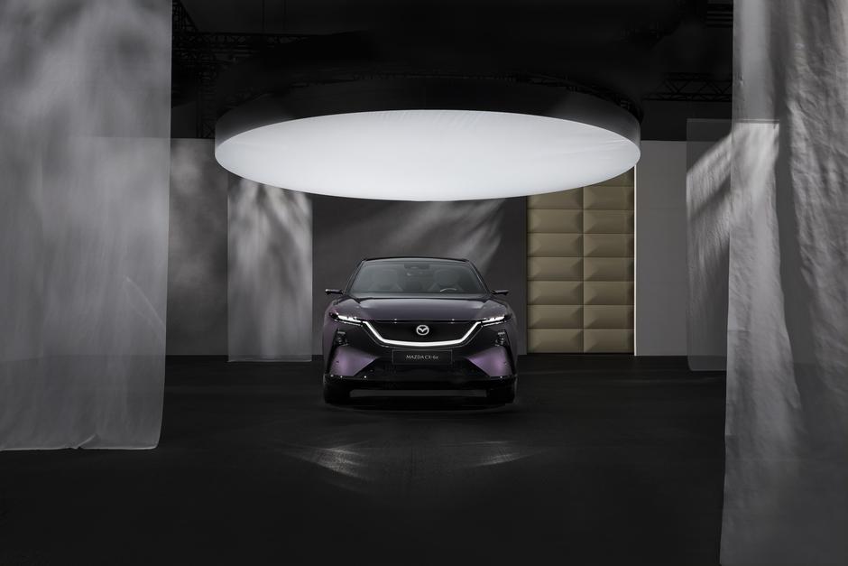 Mazda CX-6e | Avtor: Mazda